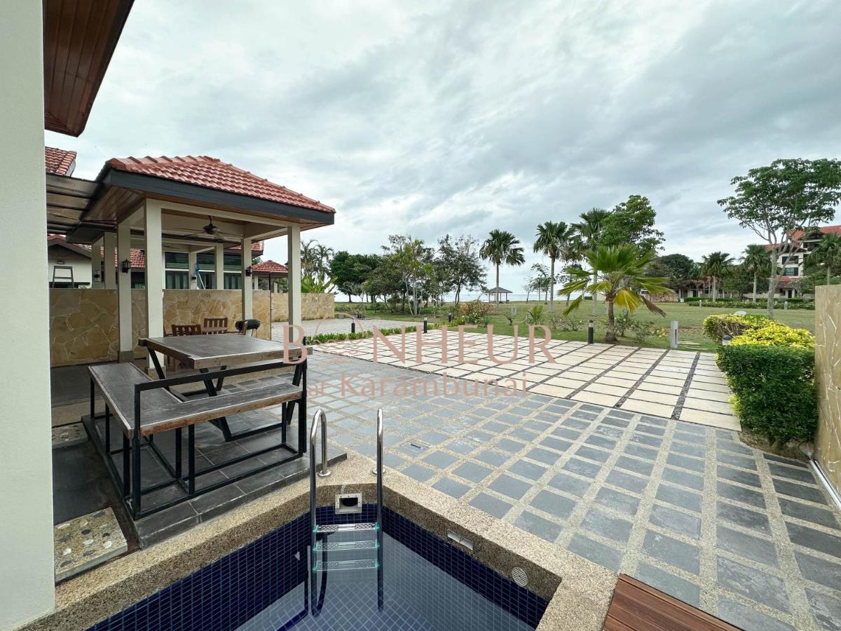 Bonheur At Karambunai Kota Kinabalu Exterior photo