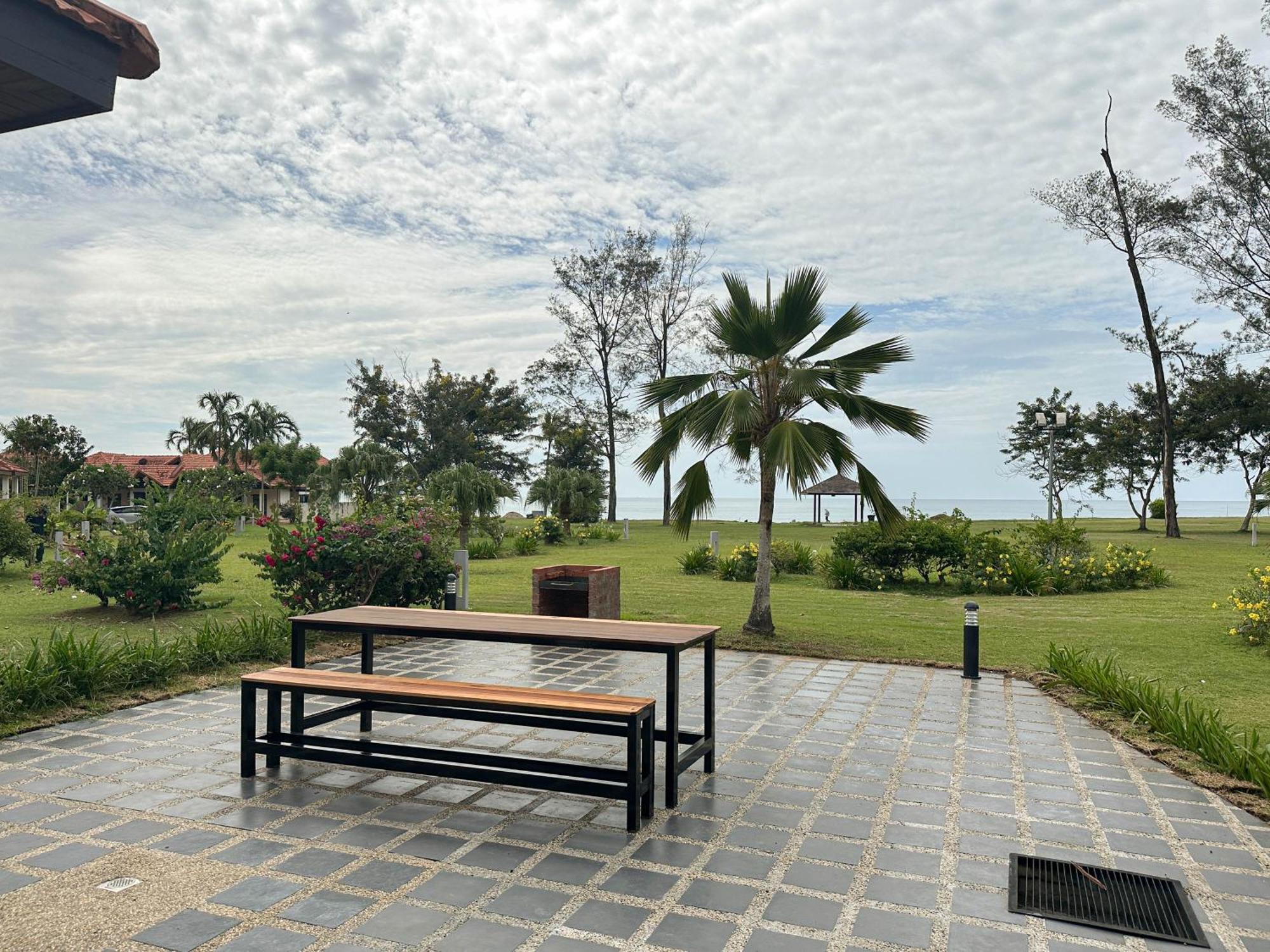 Bonheur At Karambunai Kota Kinabalu Exterior photo